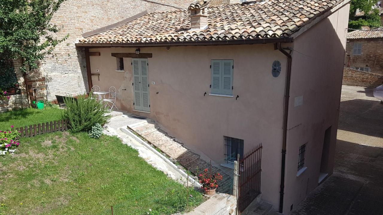 Casa La Piazzetta Rinascimentale Villa Urbino Exterior photo