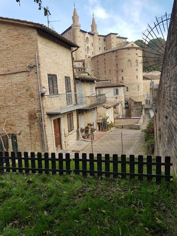 Casa La Piazzetta Rinascimentale Villa Urbino Exterior photo