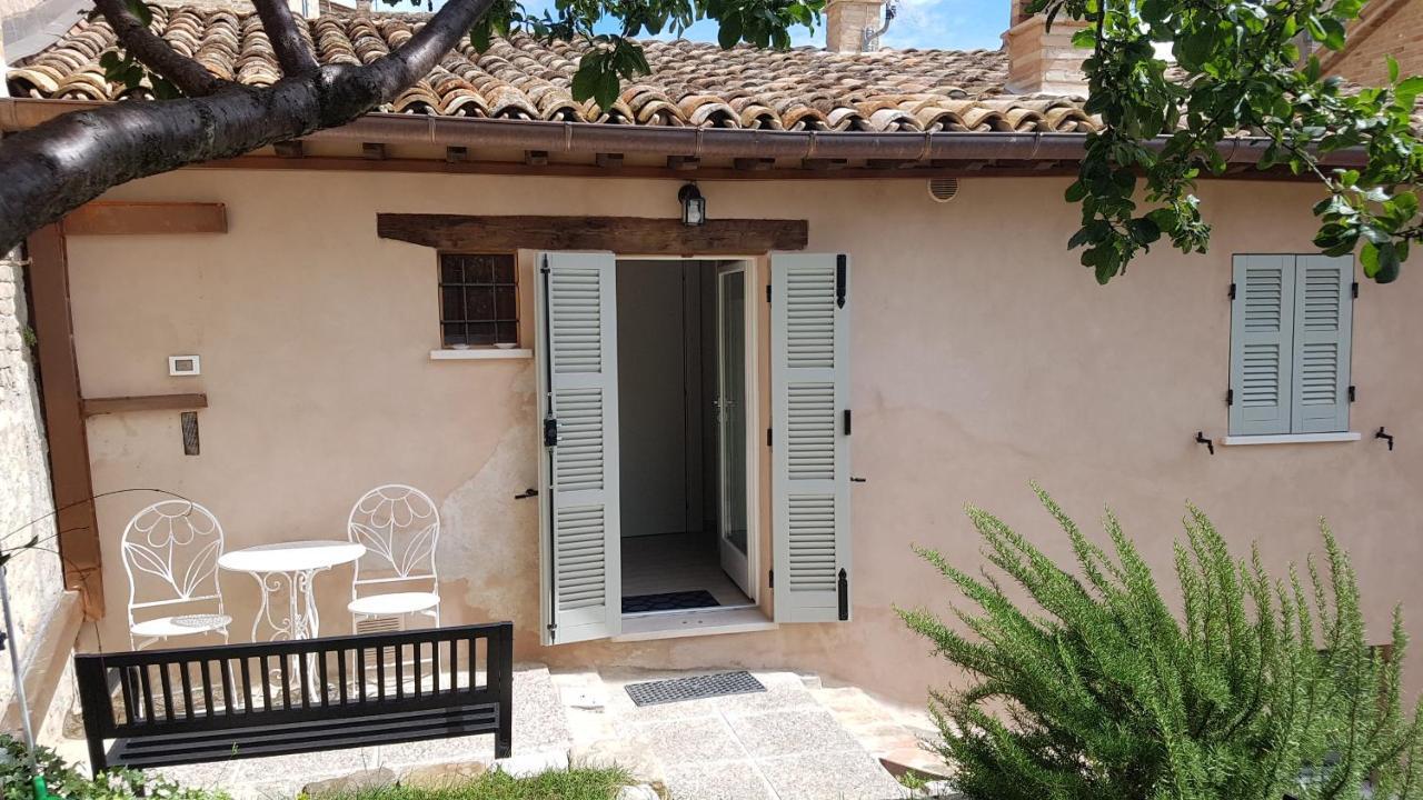 Casa La Piazzetta Rinascimentale Villa Urbino Exterior photo